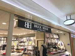 ＢＲＩＣＫ　ＨＯＵＳＥ　ｂｙ　Ｔｏｋｙｏ　Ｓｈｉｒｔｓ新宿サブナード店
