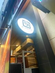 牛角食べ放題専門店　福岡中洲店