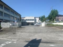 腹赤小学校