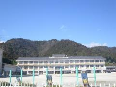揖斐小学校