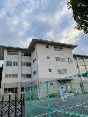亀城小学校