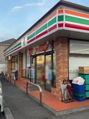 セブンイレブン　町田金森店
