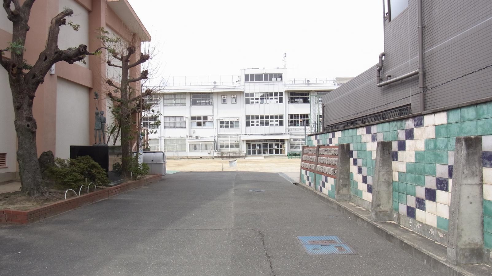 住道北小学校