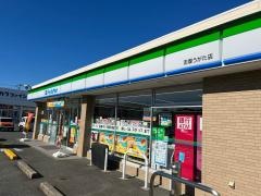 ファミリーマート　志摩うがた店