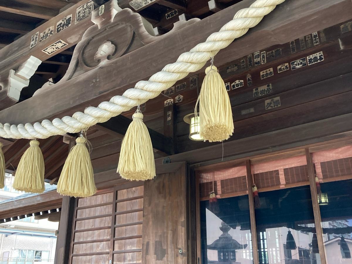 厚木神社の施設外観です。