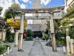 高屋稲荷神社