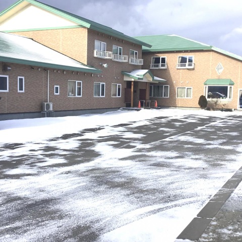 ゆうゆう 建物全景