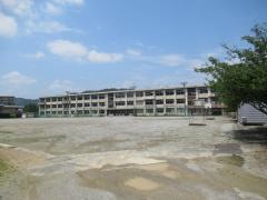 藍川小学校