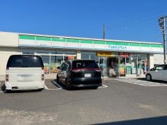 ファミリーマート　亀山栄町店