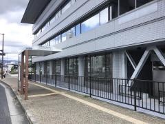 「三笠中学校前」バス停留所