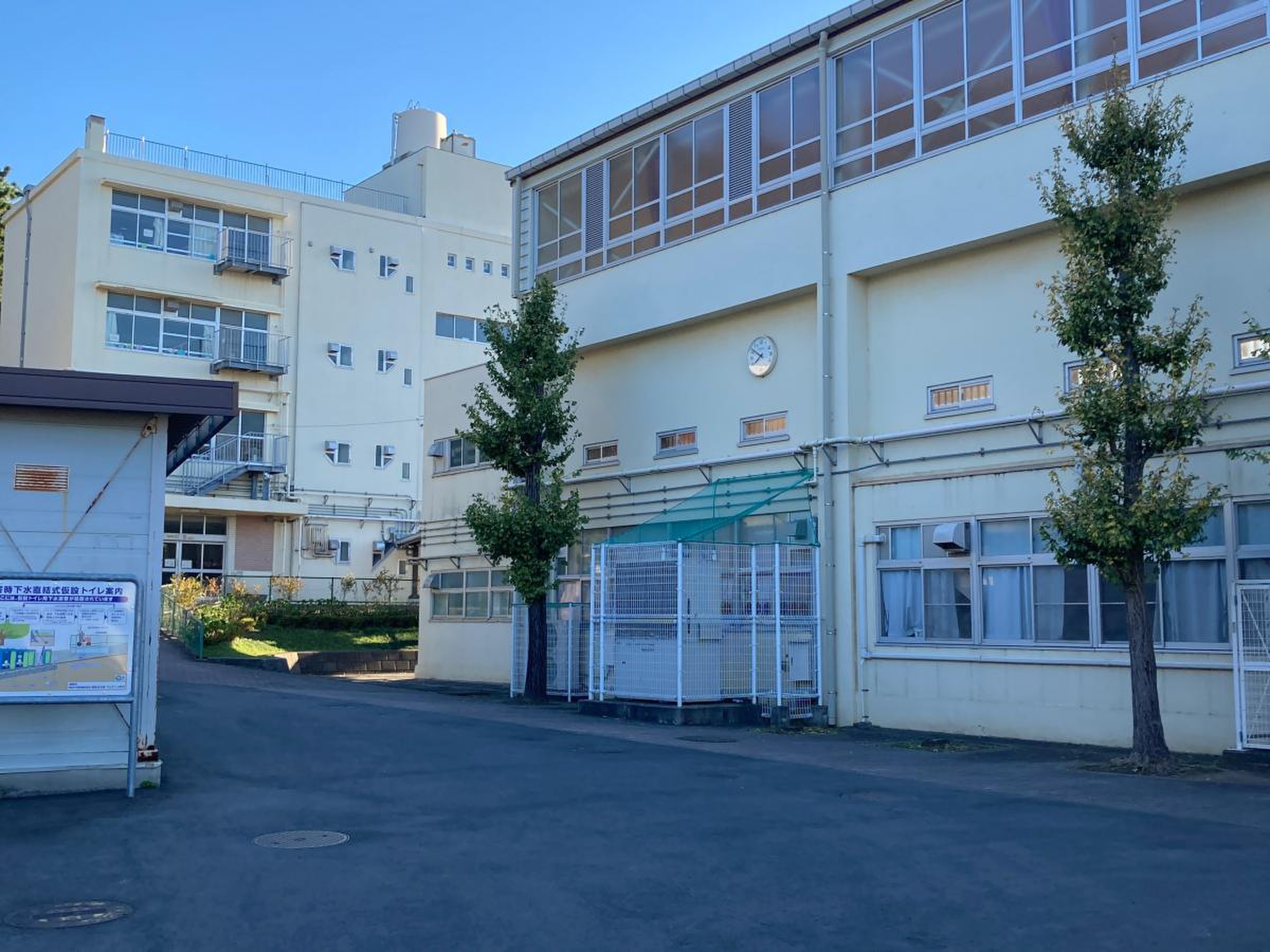 横浜 市立 吉原 小学校