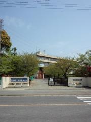 三郷市立彦糸中学校