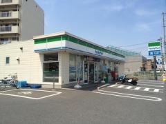 ファミリーマート　さいたま東宮下団地店
