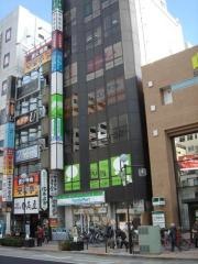 ファミリーマート　新小岩駅南口店