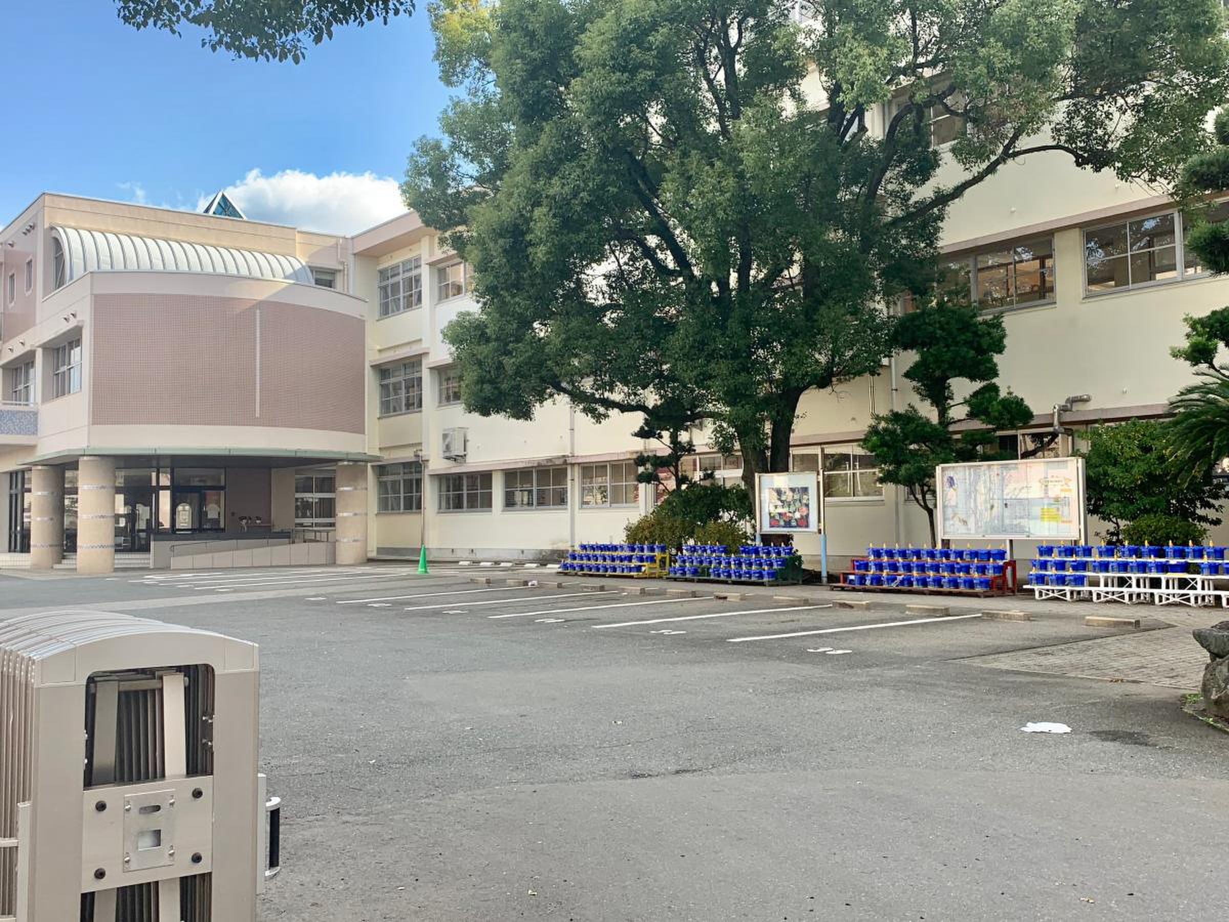 活動歴および当時の関連ビジュアル記録