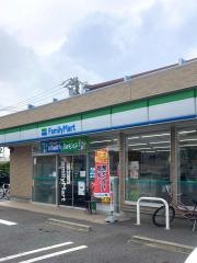 ファミリーマート　北高校南店
