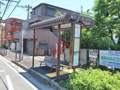 「白井坂」バス停留所