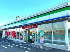 ファミリーマート　鳥栖酒井西町店