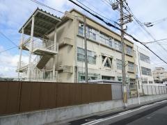 東大阪市立長栄中学校