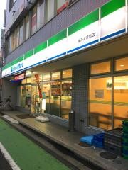 ファミリーマート　東みずほ台店