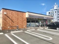セブンイレブン　三島西若町店