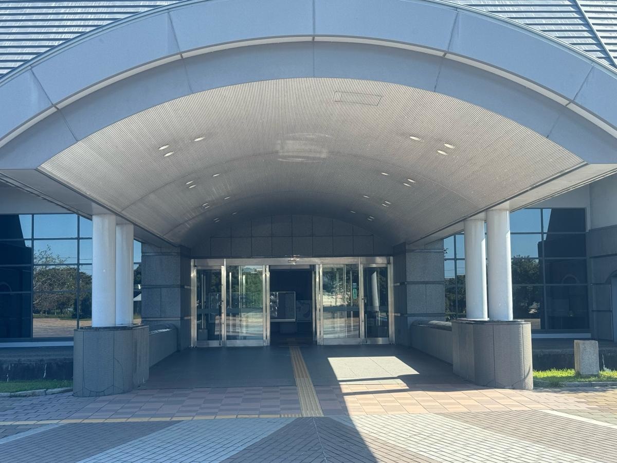 長浜バイオ大学ドーム
