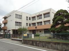 下市小学校