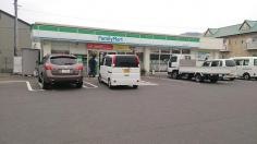 ファミリーマート　武雄八並店