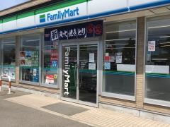 ファミリーマート　金沢御影店