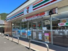 セブンイレブン　下田東本郷店