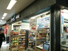 ファミリーマート　トモニー飯能駅店