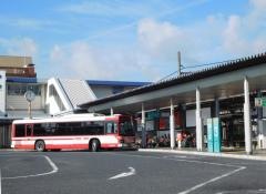 「石山駅」バス停留所