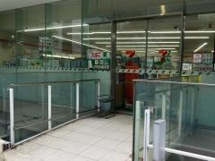 セブンイレブン　日本橋本町1丁目店