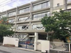加茂小学校