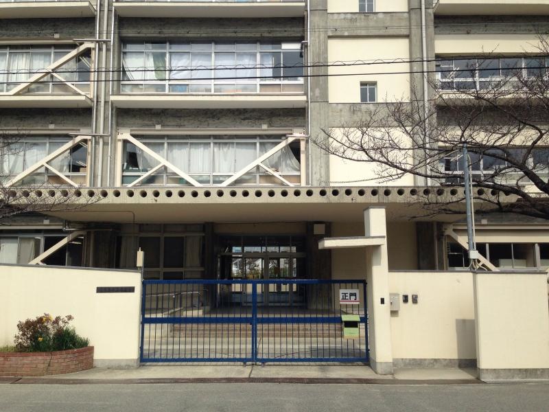 加茂小学校