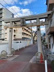 穴太神社