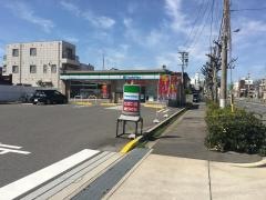 ファミリーマート　鶴見通二丁目店