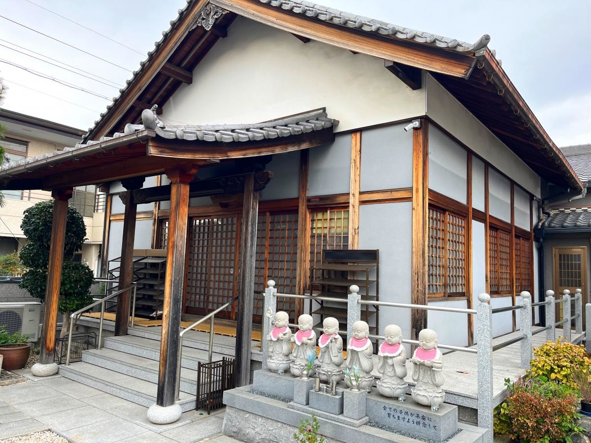 本堂