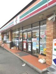 セブンイレブン　毛呂山岩井店