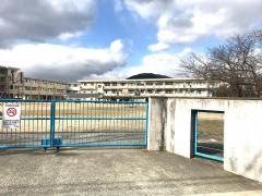 曽根小学校