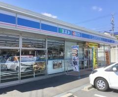 ローソン　新城本宮道店