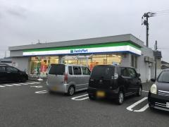 ファミリーマート　新潟逢谷内店