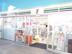 セブンイレブン　茅ヶ崎駅北口店