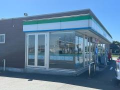 ファミリーマート　明和町店