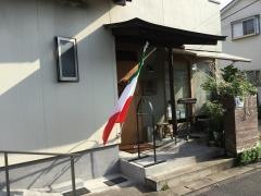 トラットリア・カンパーナ