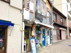 トライアングルカフェ