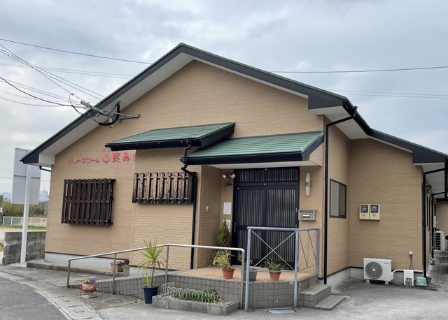 マルミ 施設外観