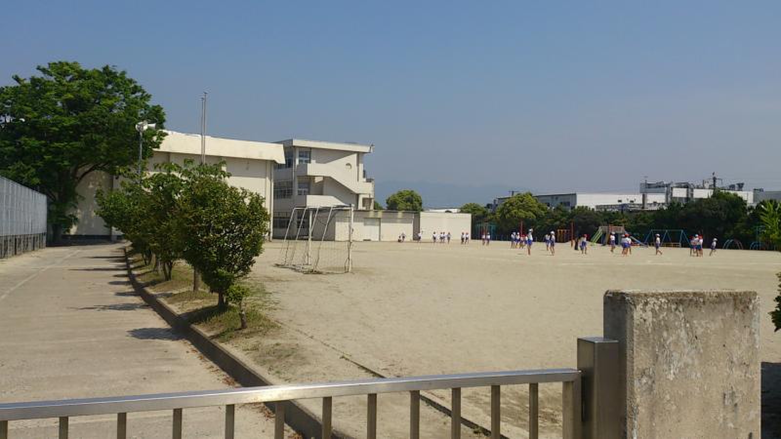 粕屋 町立 粕屋 西 小学校