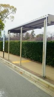 「上甲東園」バス停留所