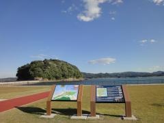 志津川漁港内公園